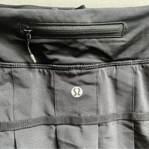 Lululemon Athletica pleated tennis Skort Sz M/L - Picture 3 of 9